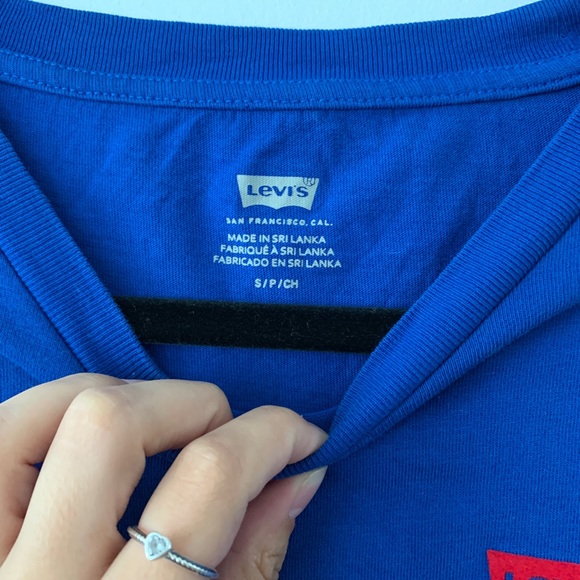Levi’s t-shirt - Picture 3 of 7